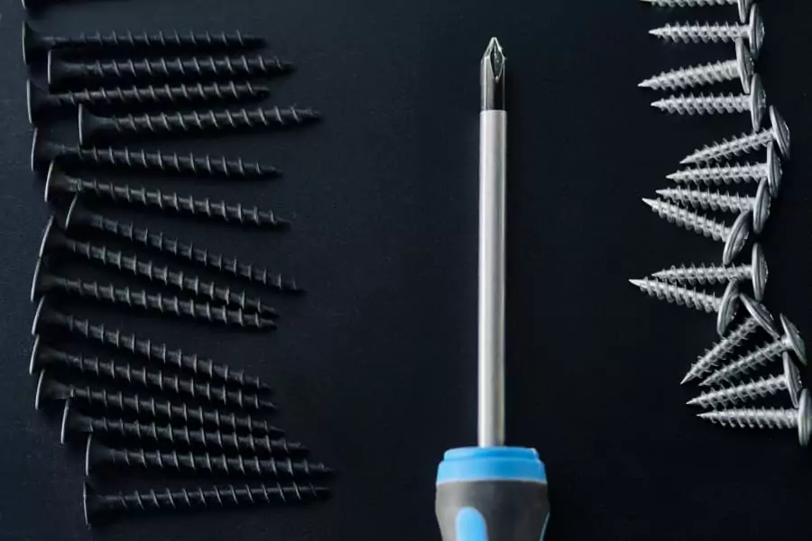 The Two Types of Self-Tapping Screws Thread Forming and Thread Cutting Screws)