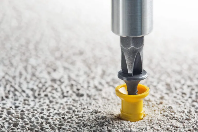 A Comprehensive Guide to Surface Treatments for Construction Screws